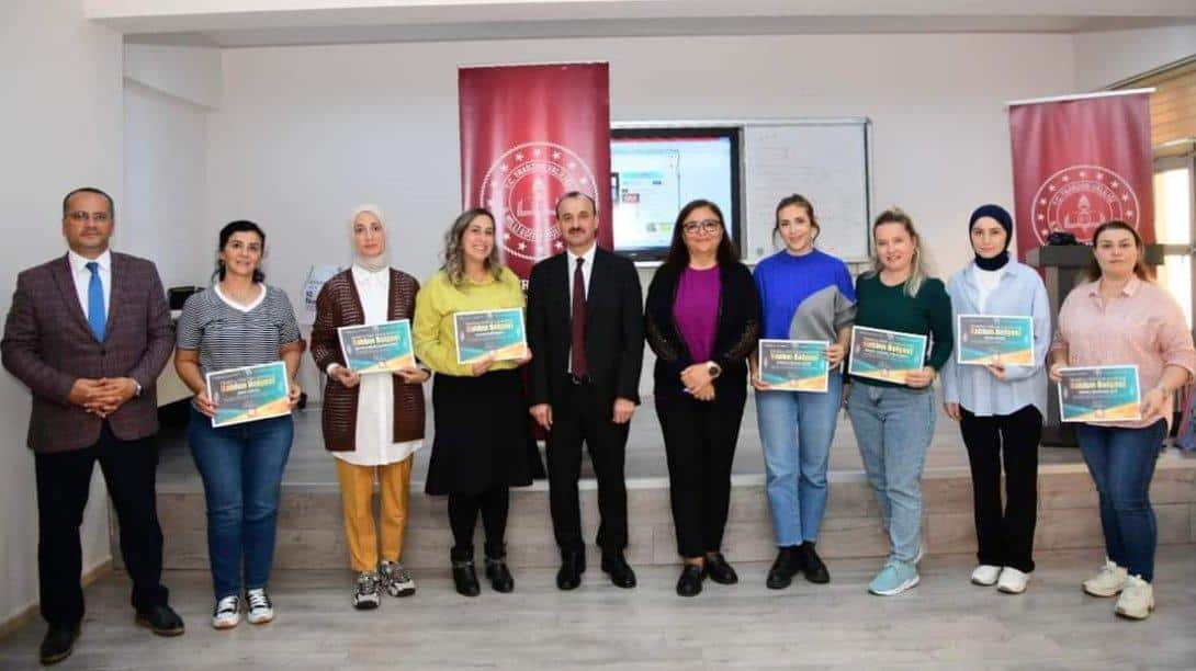 Trabzon Öğretmen Akademisi yeni sezon eğitimlerine Doç. Dr. Zühal Dinç Altun'un 