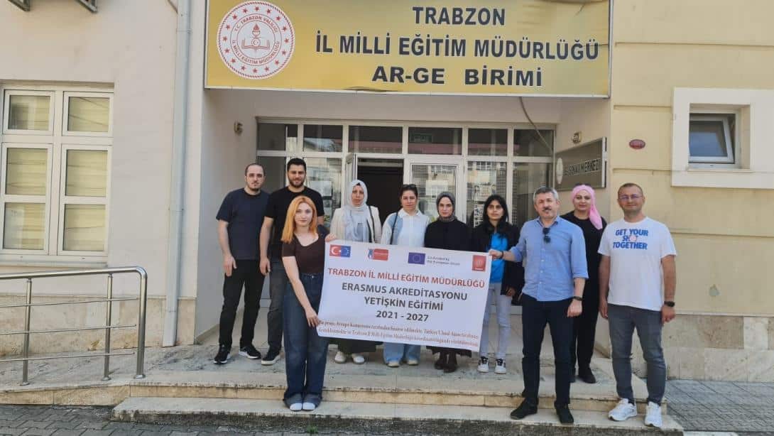 PORTEKİZ'DE GERÇEKLEŞTİRİLECEK YETİŞKİN ÖĞRENİCİLERİNİN GRUP HAREKETLİLİĞİ FAALİYETİ ÖNCESİ BİLGİLENDİRME TOPLANTISI GERÇEKLEŞTİRİLDİ